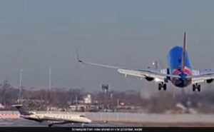 Pilot Aborts Landing To Avoid Collision With Another Jet On Runway In Chicago