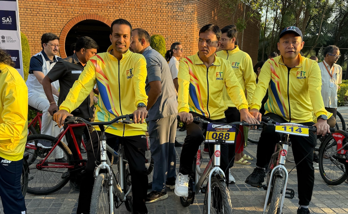 Ministers, Athletes Join Sports Minister Mansukh Mandaviya In Cycle Rally To Mark International Women's Day