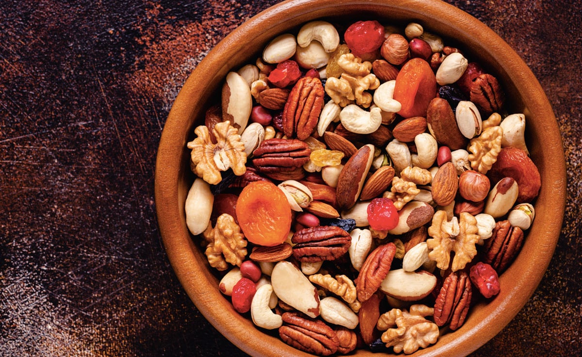 5 Reasons Why You Should Start Your Day With Nuts And Seeds