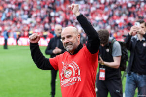 Pure PSV supporters voice their anticipation Peter Bosz in his