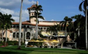 3 Planes Breach Airspace Over Trump's Mar-A-Lago Resort, F-16 Jets Deployed