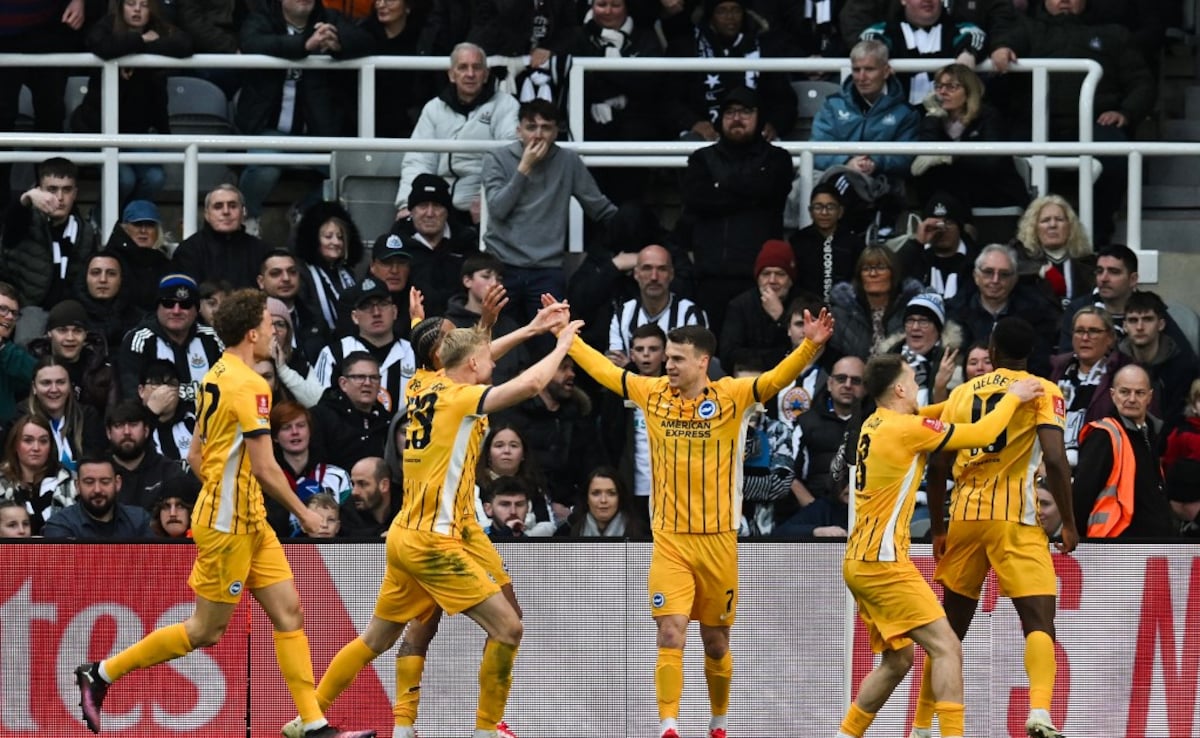 Danny Welbeck Sinks Newcastle As Brighton Reach FA Cup Quarter-Finals