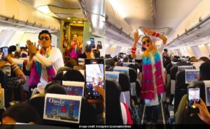 SpiceJet Cabin Crew's Holi Dance On Flight Goes Viral, Internet Divided