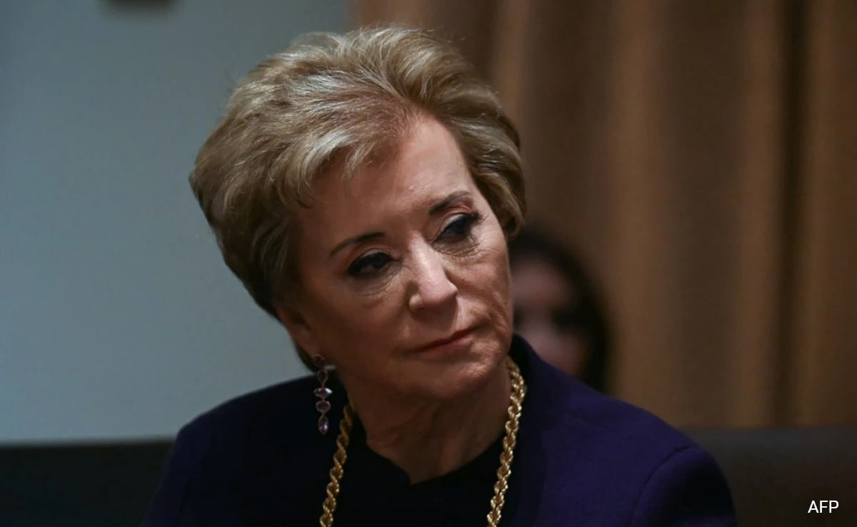 Linda McMahon, Ex Pro-Wrestling Chief Is Trump's Education Secretary