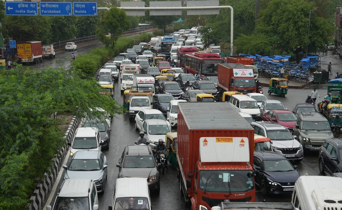 Have Over 15-Year-Old Vehicle In Delhi? You Won't Get To Do This From April