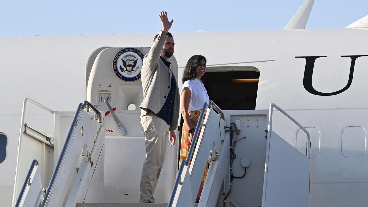 US Vice President JD Vance departs Jaipur for Washington