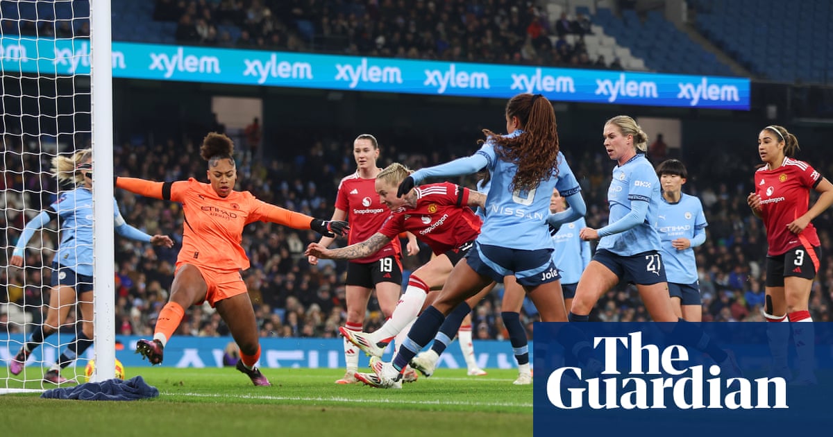 Manchester rivals prepare to compete for the last Champions League