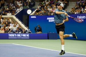 Predictions for Day 1 of the Mens French Open Featuring