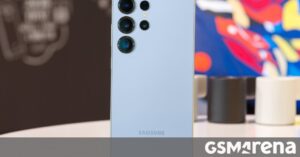 Samsung Galaxy S25 Ultra Surpasses Combined Sales of S25 and