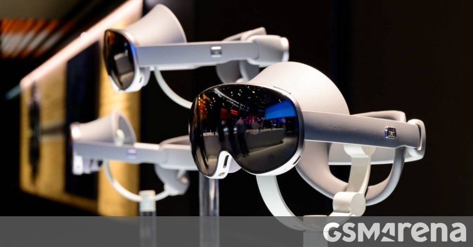 Samsungs Project Moohan XR headset surfaces on Geekbench featuring the