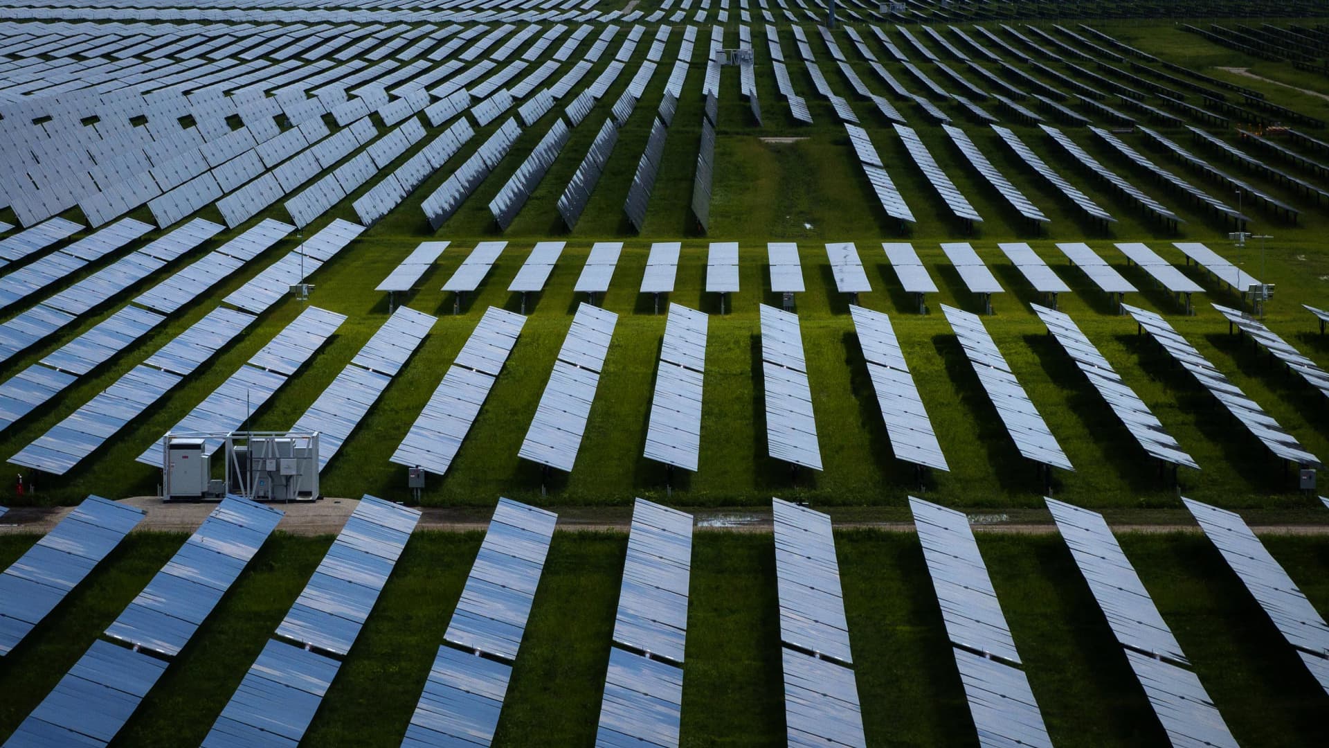 Solar stocks drop sharply as Republican tax legislation proves more