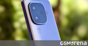 iQOO Neo10 Global Variant Surfaces on Geekbench with Alternate Chipset