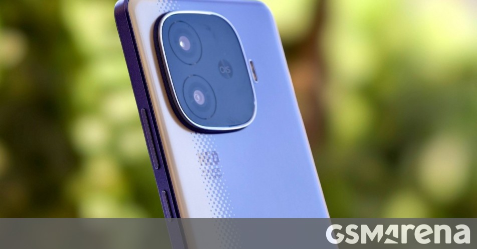 iQOO Neo10 Global Variant Surfaces on Geekbench with Alternate Chipset